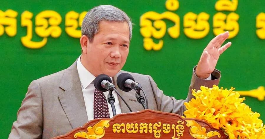 សម្តេចធិបតី ហ៊ុន ម៉ាណែត ប្រកាសបដិសេធដាច់ខាតមិនឱ្យមានការផលិតបារីអេឡិចត្រូនិក ឬការដាំកញ្ឆានៅកម្ពុជា