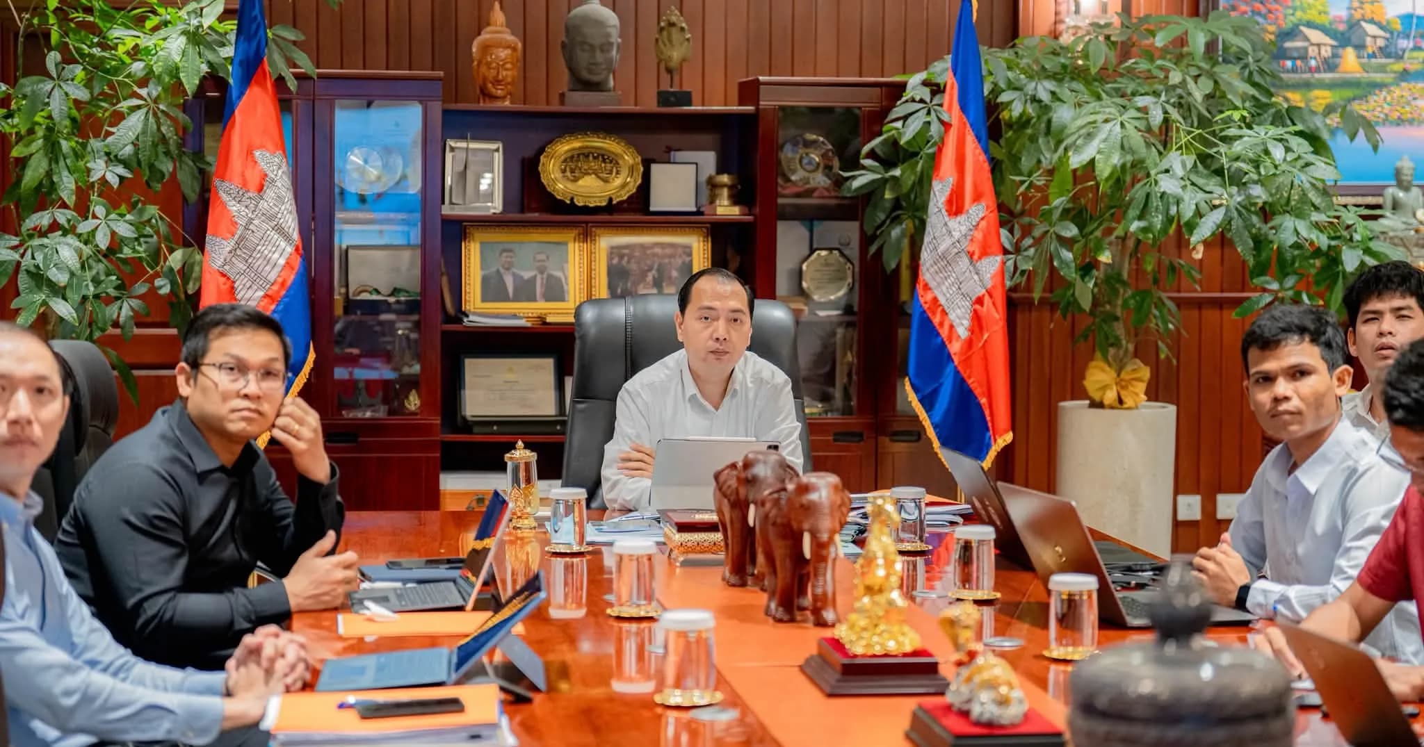 កេរដំណែលពីសម័យបារាំង, សន្តិភាពនិងស្ថេរភាព ការអភិវឌ្ឍសេដ្ឋកិច្ចនិងការប្រើប្រាស់ភាសាបារាំងនៅកម្ពុជា