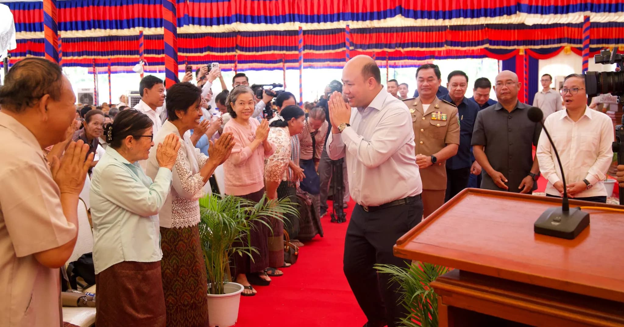 ‌‎ឯកឧត្តម ហ៊ុន ម៉ានី អញ្ជើញជាអធិបតីក្នុងពិធីសំណេះសំណាលជាមួយនិវត្តជនជាង ២.០០០នាក់ នៅខេត្តកំពង់ស្ពឺ