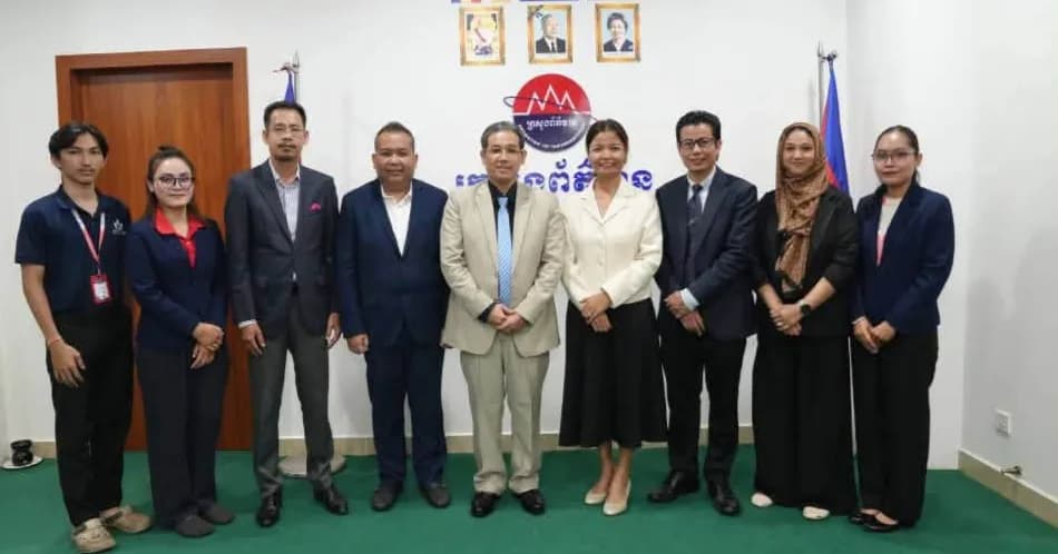 ឯកឧត្តម សុខ ប្រសិទ្ធិ ទទួលជួបពិភាក្សាការងារជាមួយ សហស្ថាបនិក និងអគ្គនាយិកា សាលាអន្តរជាតិ វេស្តប្រីជភ្នំពេញ