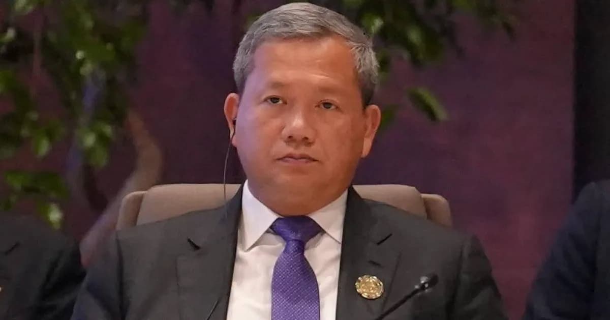 ក្នុងរយៈពេលមួយសប្តាហ៍នេះ ខ្ញុំជាប់បំពេញទស្សនកិច្ចផ្លូវការទៅកាន់ប្រទេសបីនៅអាស៊ីកណ្ដាល រួមមានសាធារណរដ្ឋអាស៊ែបៃហ្សង់ សាធារណរដ្ឋតួកគីយ៉េ សាធារណរដ្ឋកាហ្សាក់ស្ថាន និងចូលរួមកិច្ចប្រជុំកំពូលលើកទី៧ នៃសន្និសីទស្តីពីអន្តរសកម្មភាព និងវិធានការកសាងទំនុកចិត្តនៅអាស៊ី (CICA)។