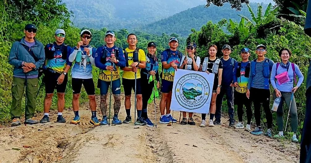 ខេត្តកំពង់ស្ពឺទាក់ទាញភ្ញៀវទេសចរជាង ៦ម៉ឺននាក់ មកលេងកម្សាន្តយ៉ាងកុះករក្នុងឱកាសបុណ្យភ្ជុំបិណ្ឌ!