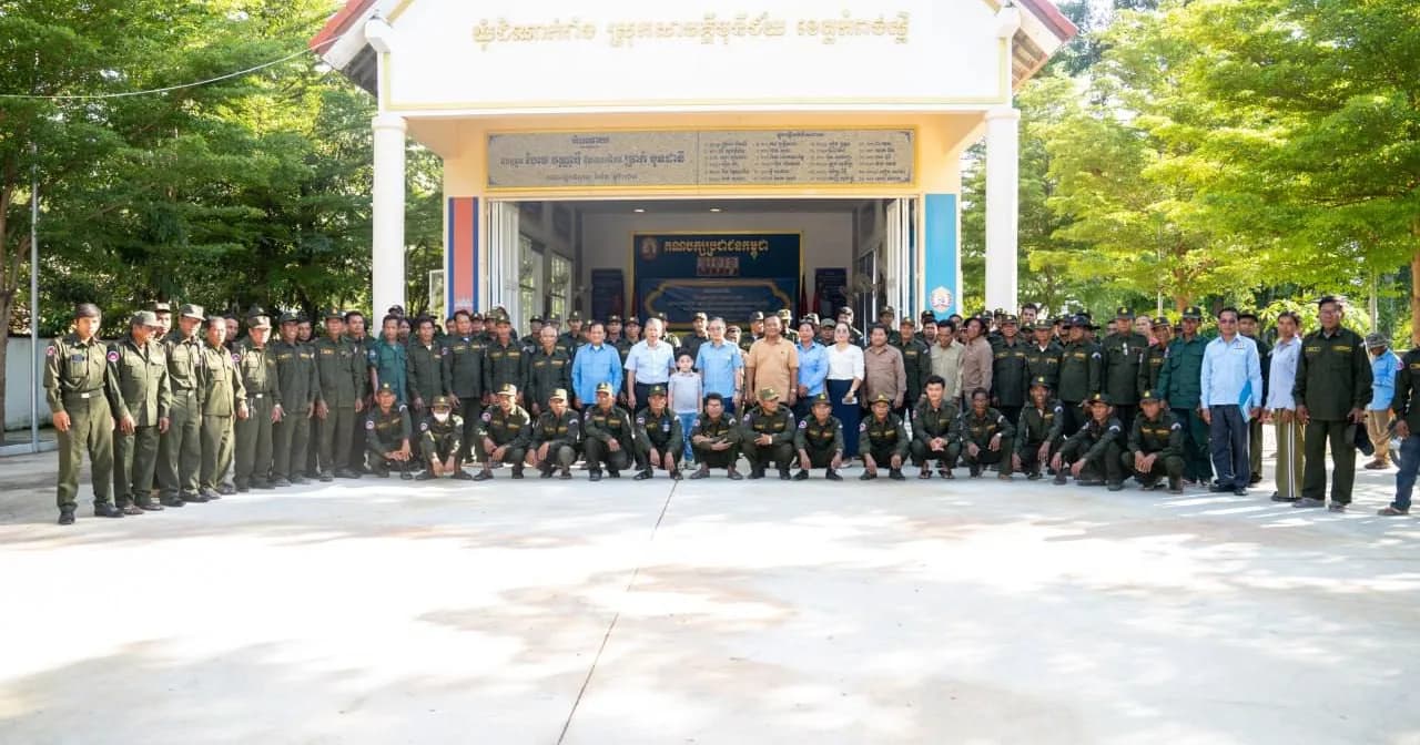 ឯកឧត្តម អ៊ុក កោសា និងឯកឧត្តម ឈួរ សុបញ្ញា ជំរុញការចូលរួមថែរក្សាសន្តិសុខ សណ្តាប់ធ្នាប់ និងបង្ការបទល្មើសនៅមូលដ្ឋានឃុំដំណាក់រាំង