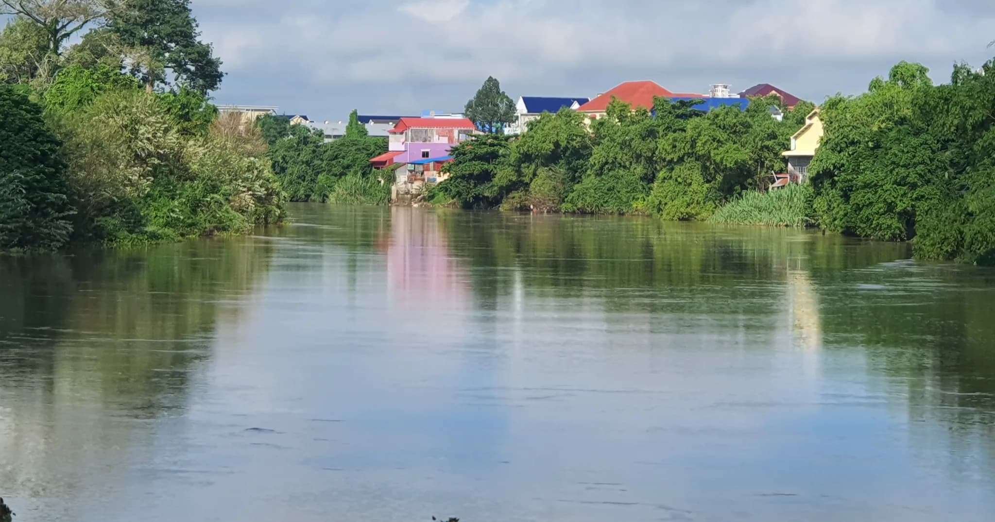 កម្រិតកម្ពស់ទឹកតាមខ្នងទំនប់នានាក្នុងខេត្តកំពង់ស្ពឺ