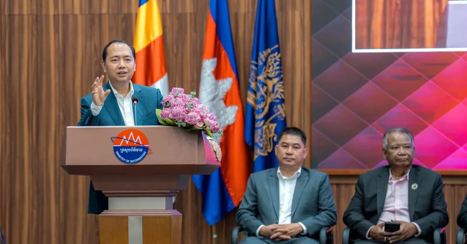 សិក្ខាសាលាស្តីពី «ការលើកកម្ពស់ការទទួលខុសត្រូវវិជ្ជាជីវៈសារព័ត៌មាន ការគោរពក្រមសីលធម៌ និងការអនុវត្តច្បាប់ក្នុងយុគសម័យឌីជីថល»