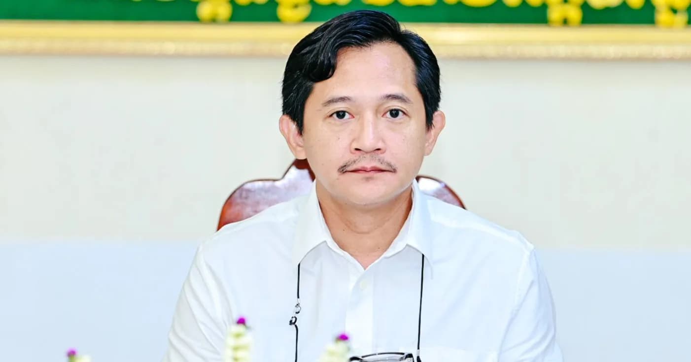 កិច្ចប្រជុំតម្រង់ទិសលើការងារព័ត៌មាន និងសារធារណៈមតិនិងការអនុវត្តយុទ្ធនាការនិយាយថាទេចំពោះព័ត៌មានក្លែងក្លាយជំហានទី២ របស់មន្ទីរព័ត៌មានខេត្តកំពង់ស្ពឺ