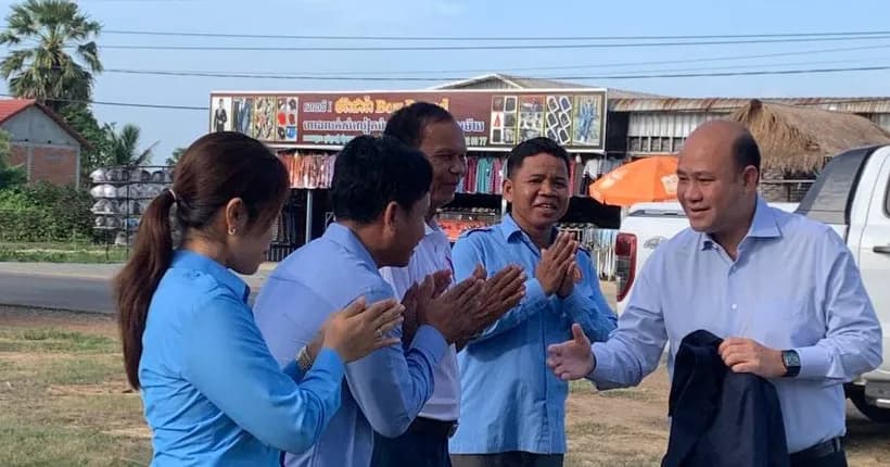 ឯកឧត្តម ហ៊ុន ម៉ានី បានជួបសំណេះសំណាលជាមួយសមាជិកគណៈអចិន្ត្រៃយ៍ គណៈកម្មាធិការគណបក្សឃុំ និងសាខាបក្សភូមិ
