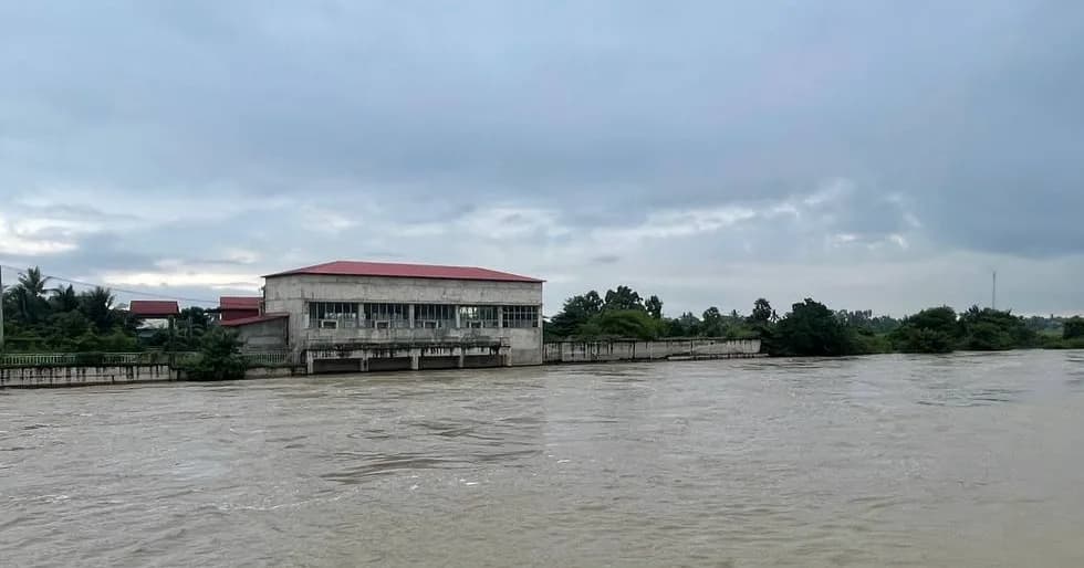 កម្រិតកម្ពស់ទឹកតាមខ្នងទំនប់នានាក្នុងខេត្តកំពង់ស្ពឺ